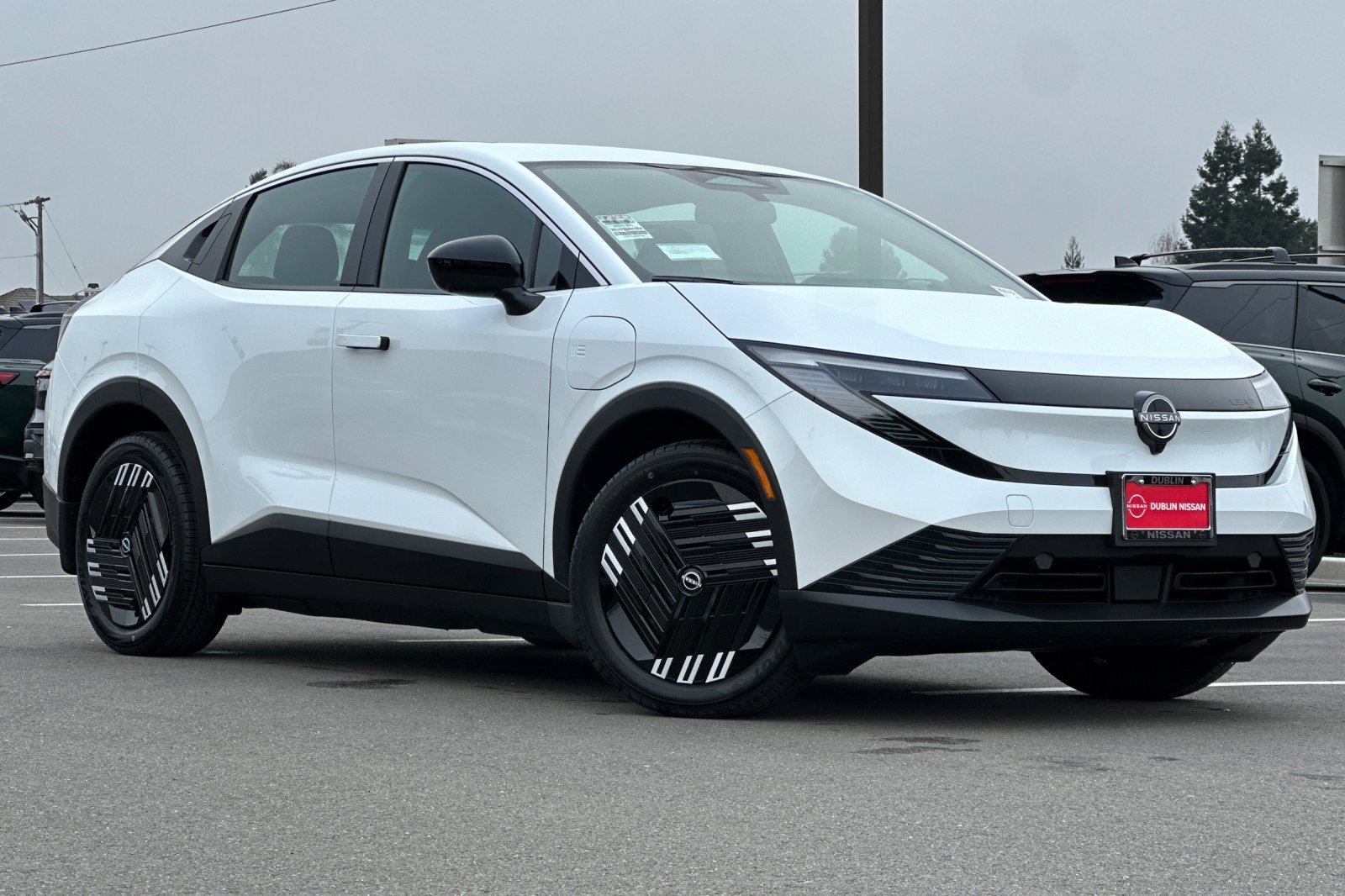 New 2026 Nissan Leaf w/ Floor Mat Package (S+)