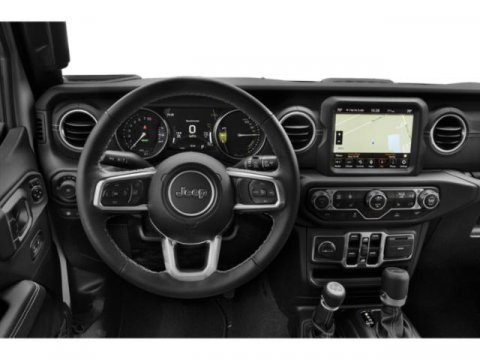 Used 2021 Jeep Wrangler Unlimited Sahara w/ Cold Weather Group AWD/4WD image 10