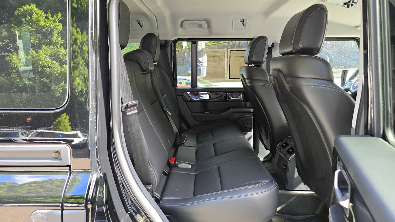 Used 2024 INEOS Grenadier AWD/4WD image 12