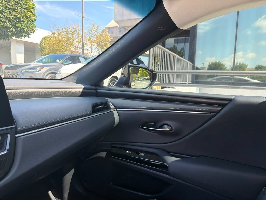 Certified 2025 Lexus ES 350 w/ Premium Package FWD image 30