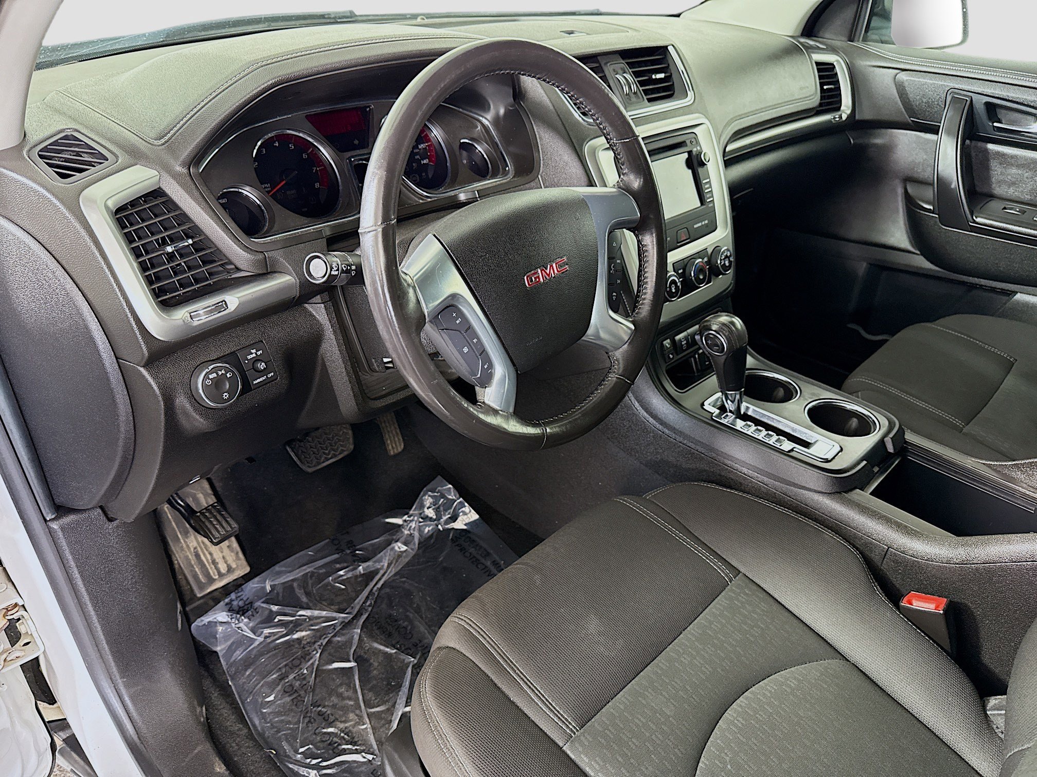 Used 2016 GMC Acadia SLE image 22