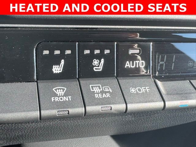 Certified 2025 Toyota Crown Signia w/ Advanced Technology Package image 15