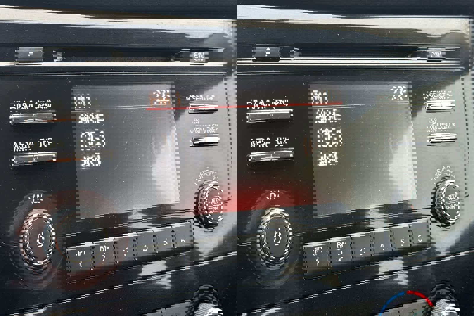 Used 2017 Nissan Rogue S image 18