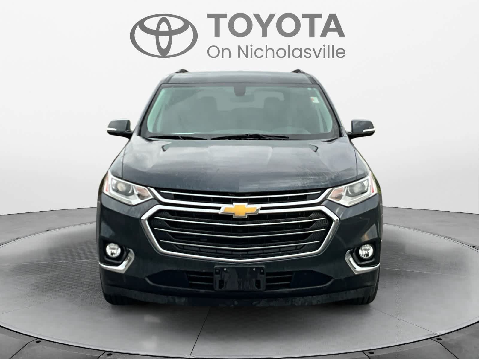 Used 2019 Chevrolet Traverse LT FWD image 8