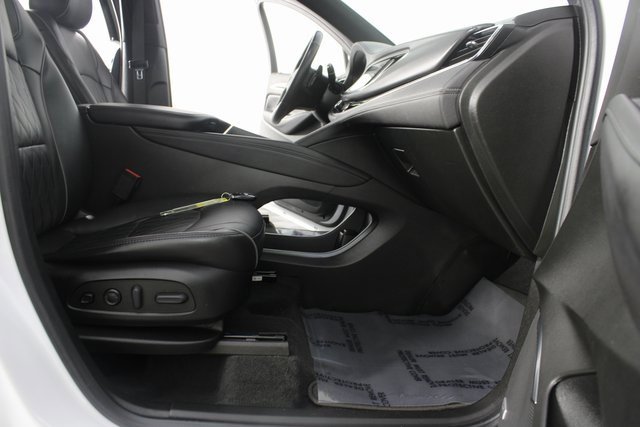Used 2022 Buick Enclave Avenir w/ Avenir Technology Package image 27