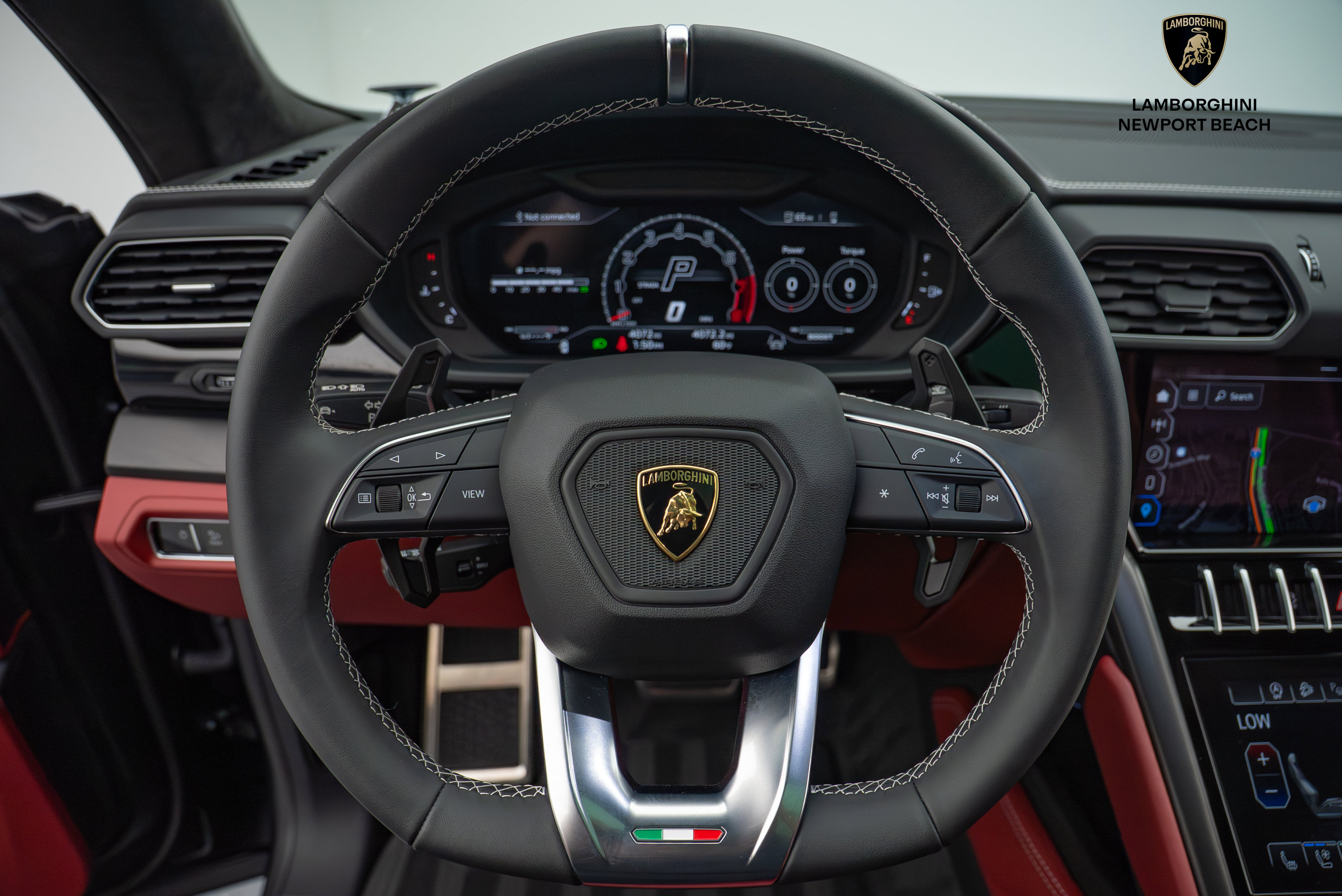 Used 2024 Lamborghini Urus S image 30