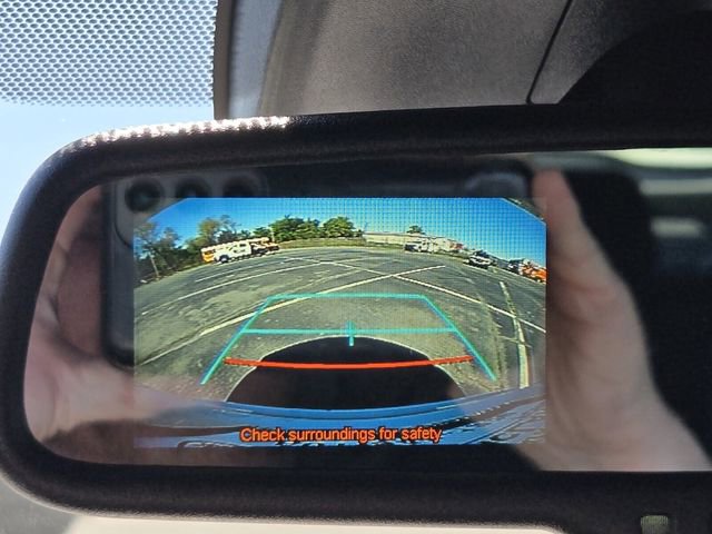 Used 2018 Toyota C-HR XLE image 22