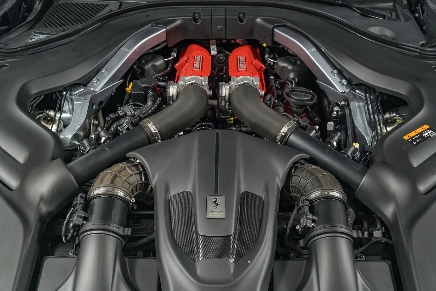 Used 2022 Ferrari Roma RWD image 37
