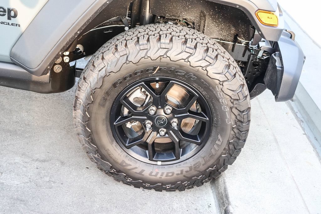New 2026 Jeep Wrangler Unlimited Sport AWD/4WD image 11