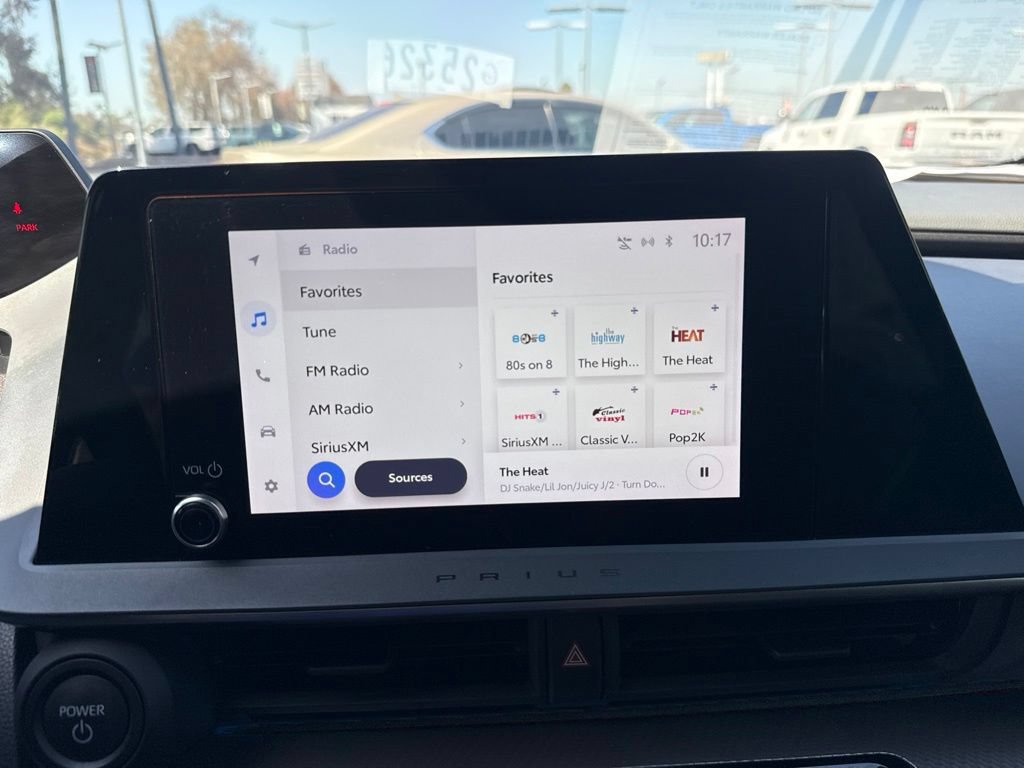 Used 2023 Toyota Prius XLE FWD image 19