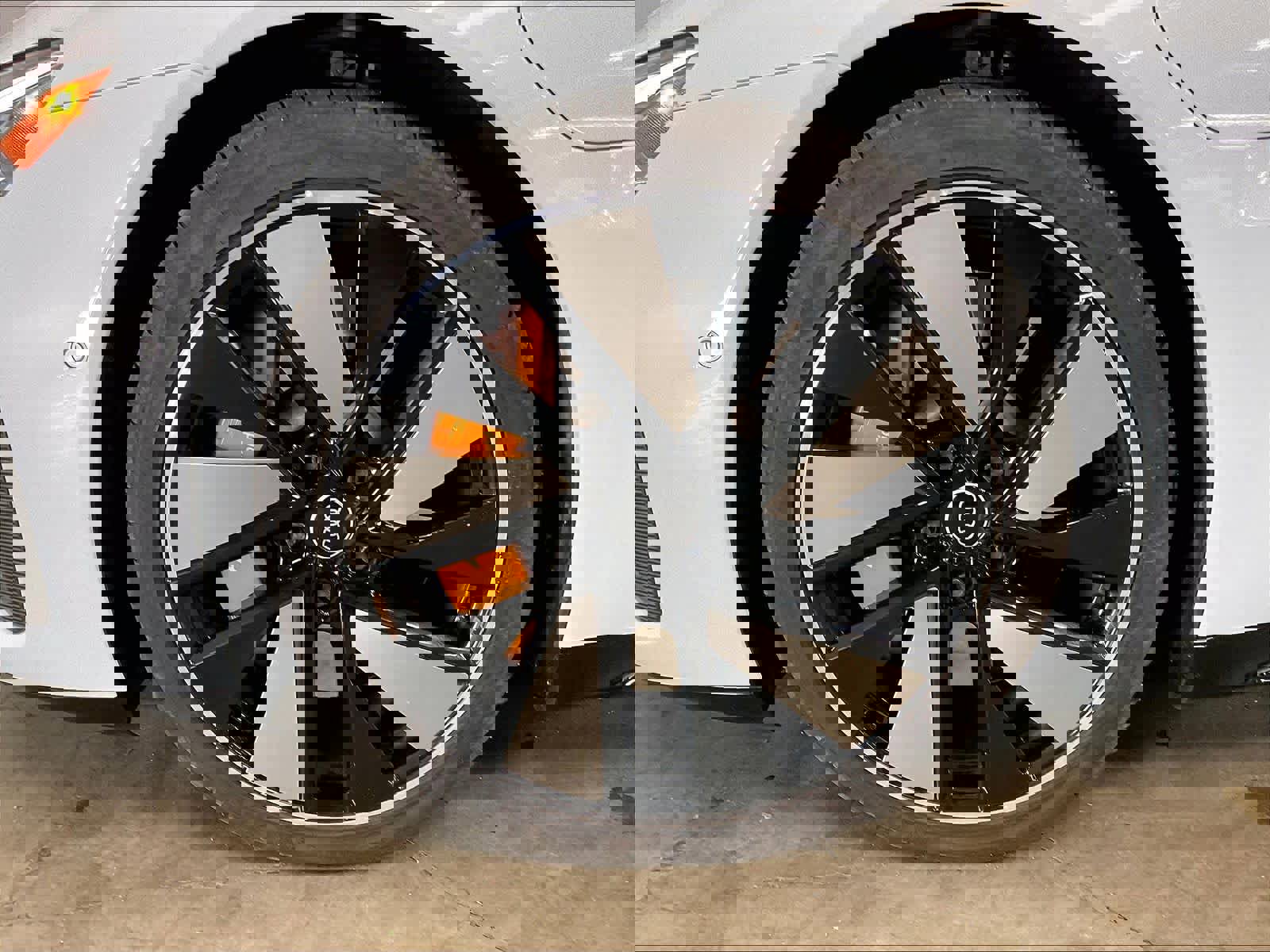 Used 2022 Audi RS e-tron GT w/ Carbon Performance Package image 11