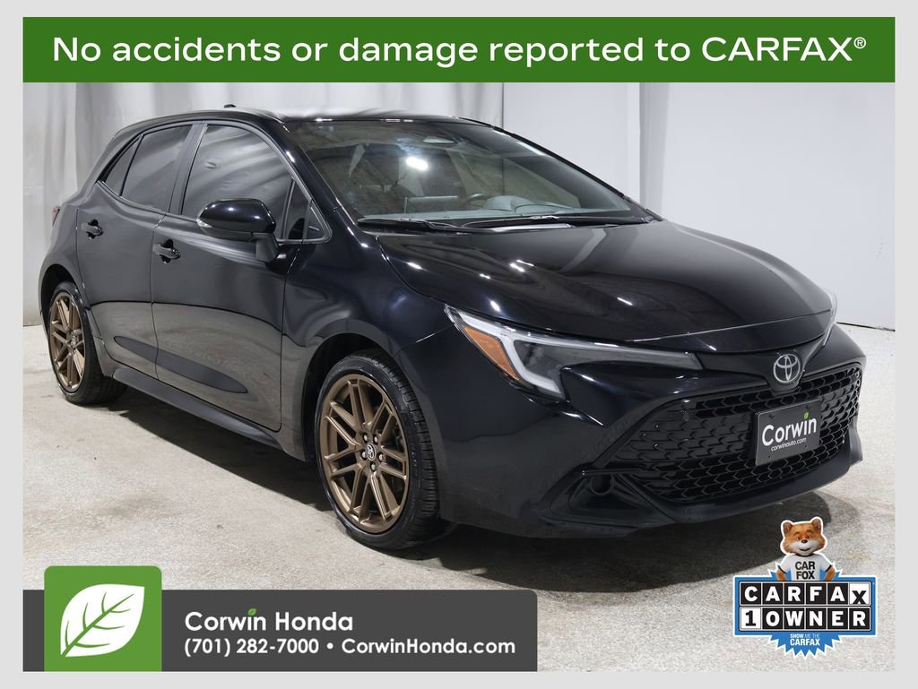 Used 2024 Toyota Corolla SE image 1