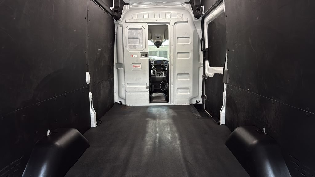 Used 2024 Ford Transit 250 148 High Roof w/ Load Area Protection Package RWD image 7