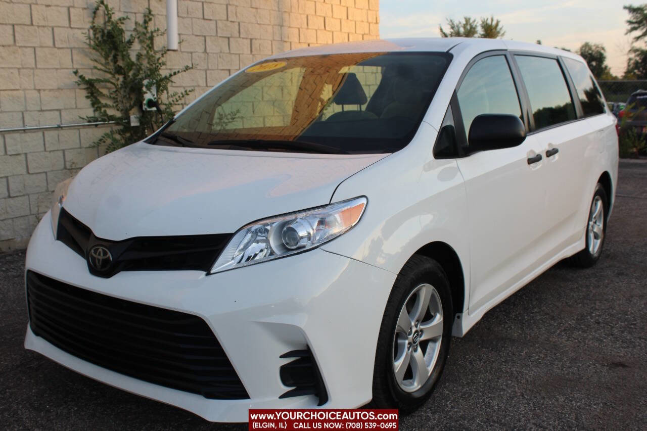 Used 2018 Toyota Sienna L image 1