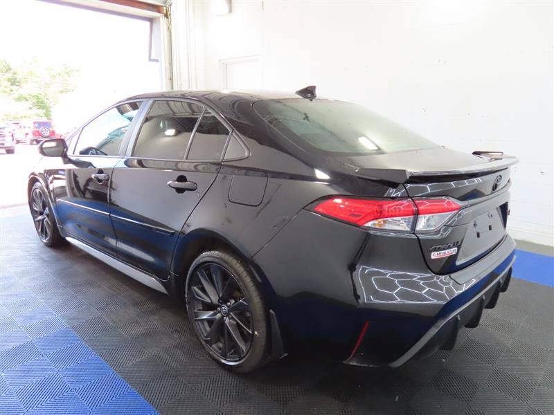 Used 2023 Toyota Corolla SE FWD image 4