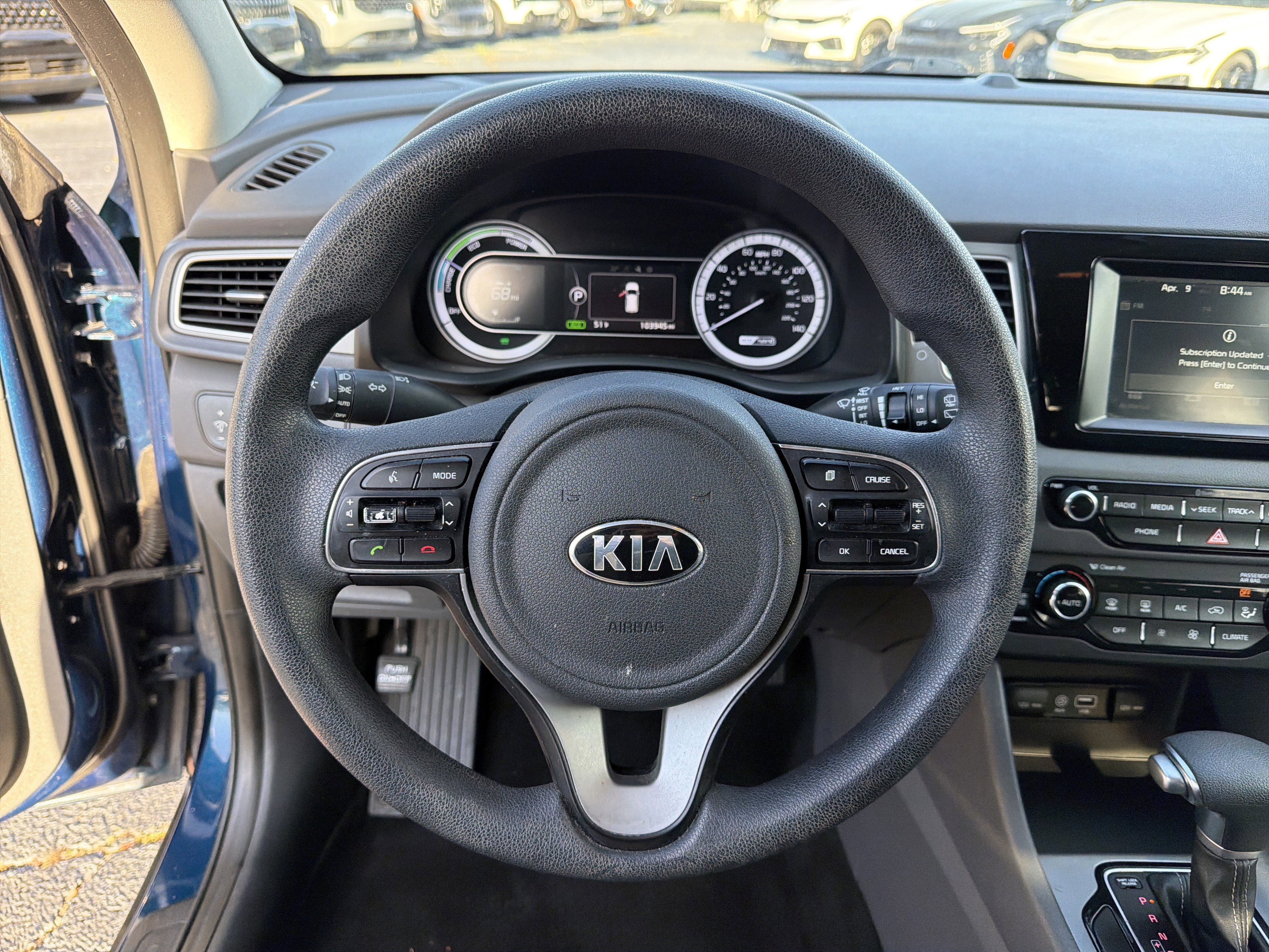 Used 2018 Kia Niro LX image 26