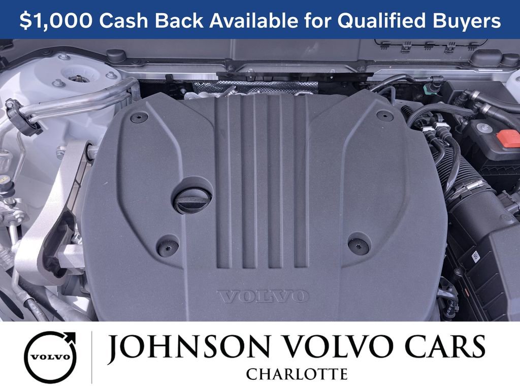 New 2026 Volvo XC60 B5 Plus w/ Protection Package Premier image 32
