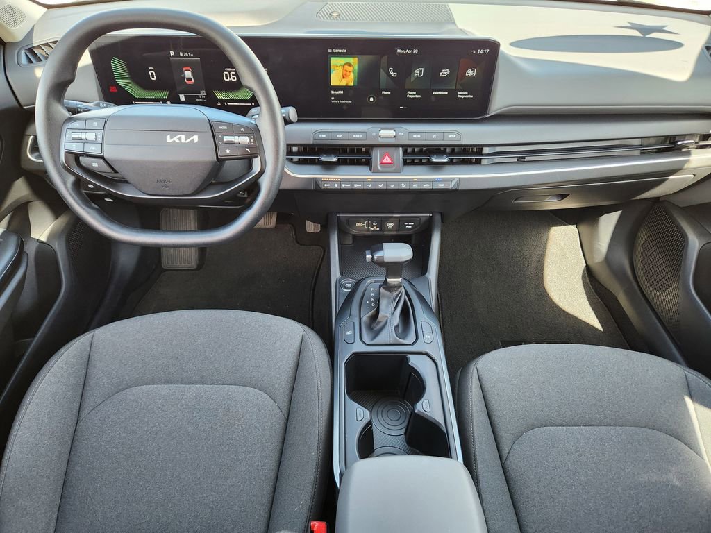 Certified 2025 Kia K4 LXS FWD image 9