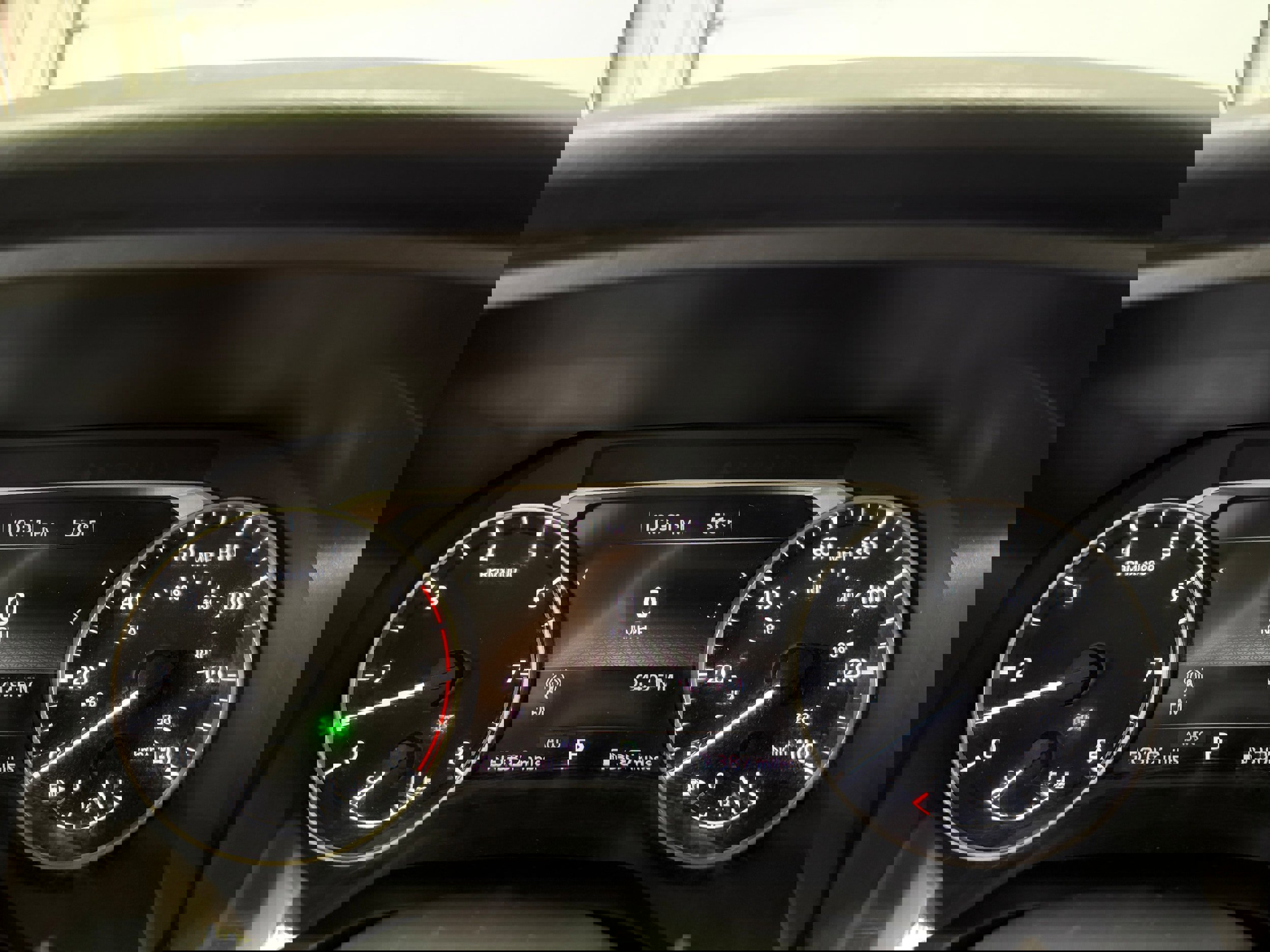 Used 2024 Nissan Rogue S image 17