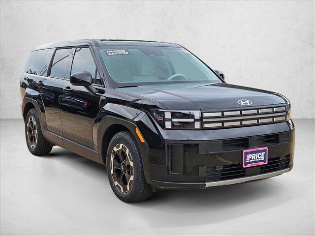 Used 2025 Hyundai Santa Fe SE FWD image 3