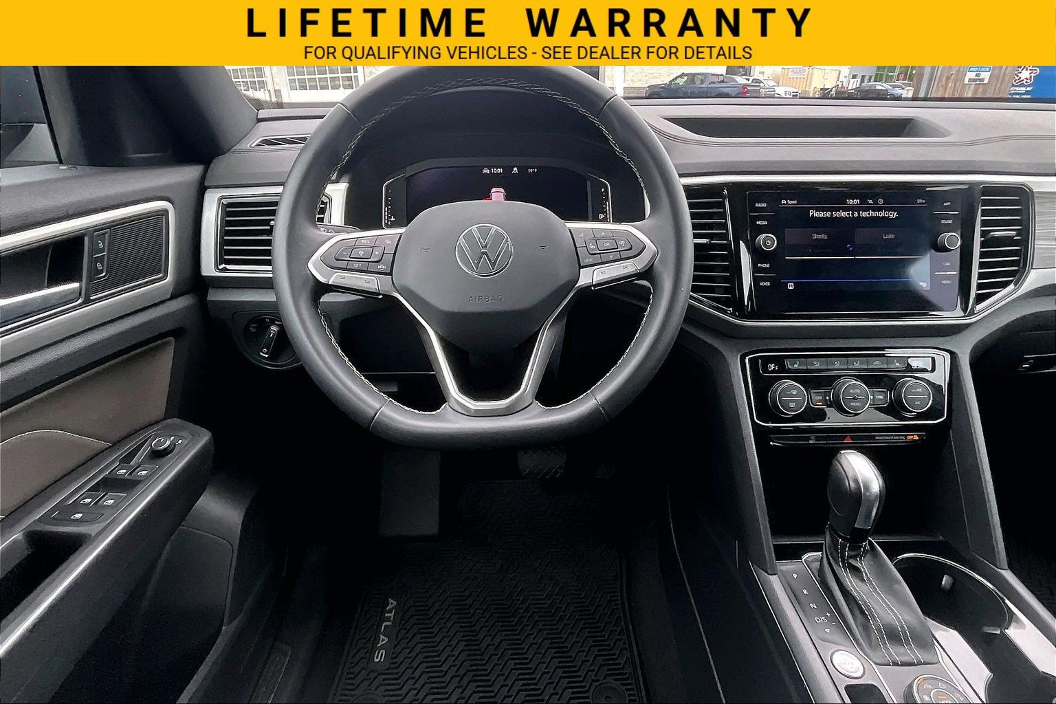 Used 2022 Volkswagen Atlas Cross Sport SE AWD/4WD image 5