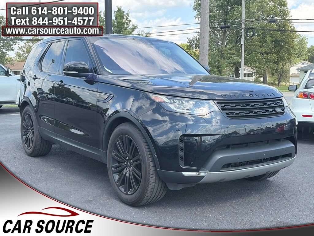 Used 2017 Land Rover Discovery First Edition AWD/4WD image 3