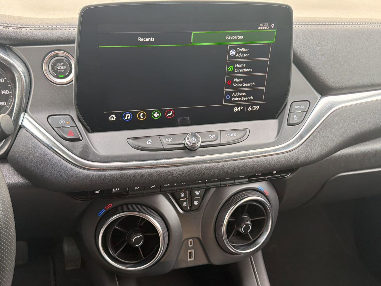 Used 2025 Chevrolet Blazer LT FWD image 24