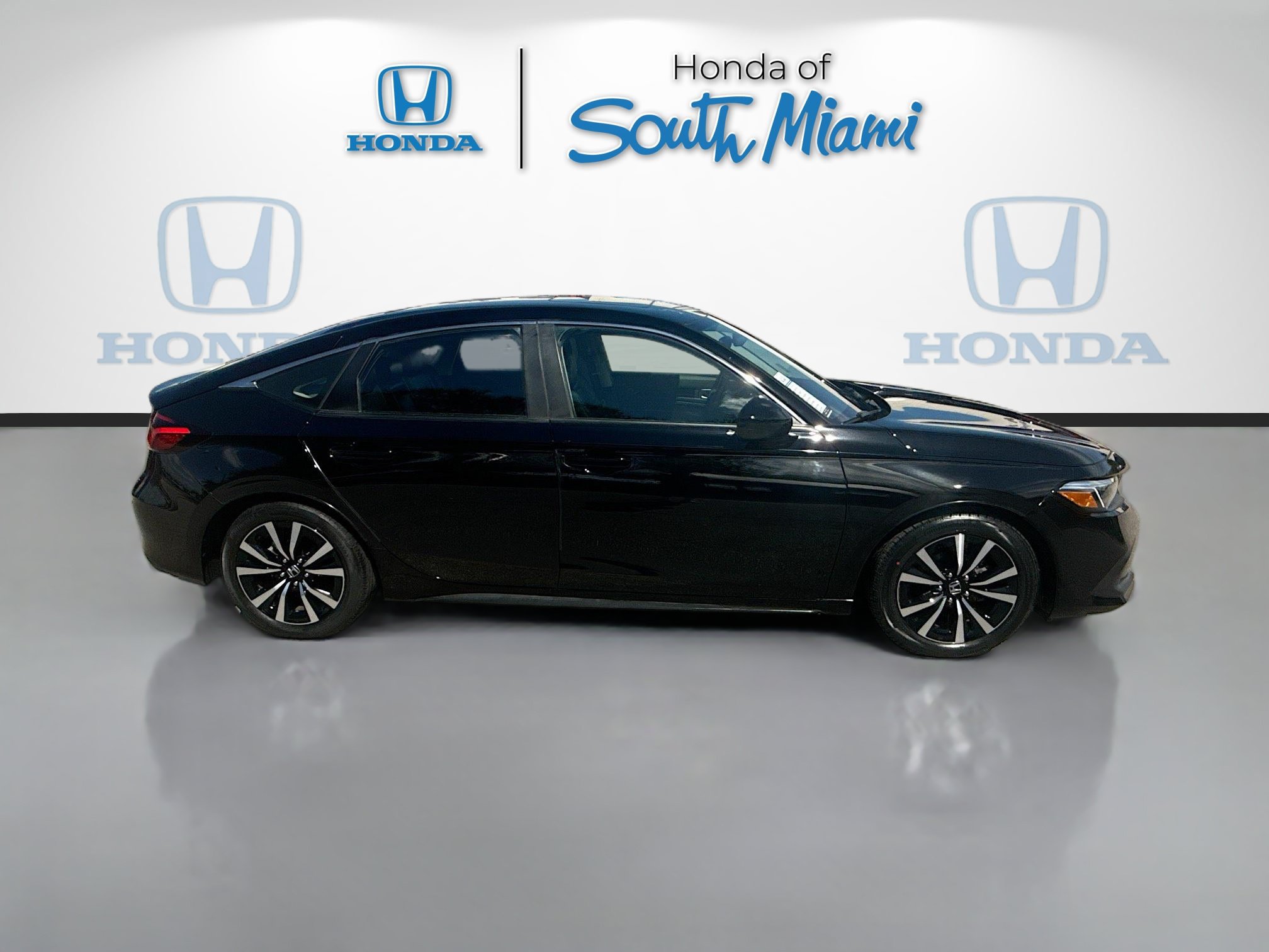 Certified 2024 Honda Civic EX-L image 8