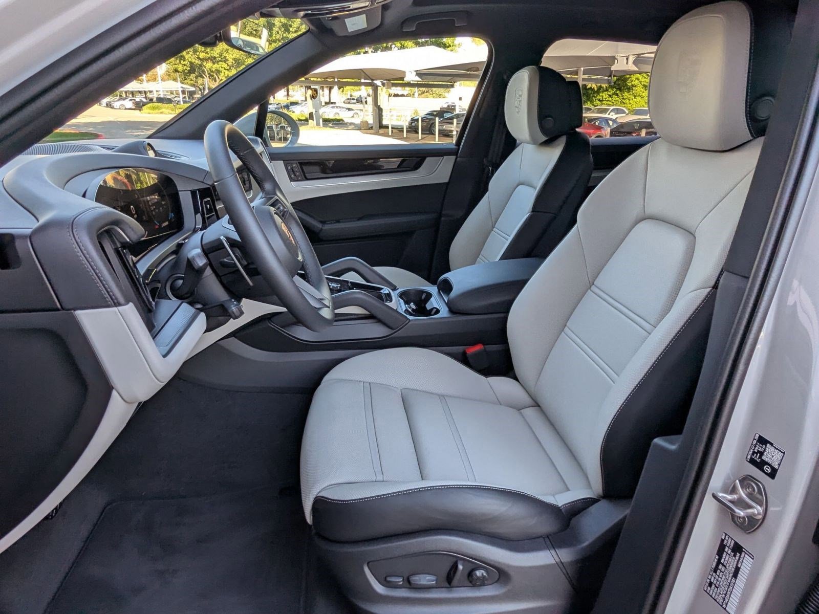 New 2026 Porsche Cayenne E-Hybrid image 5