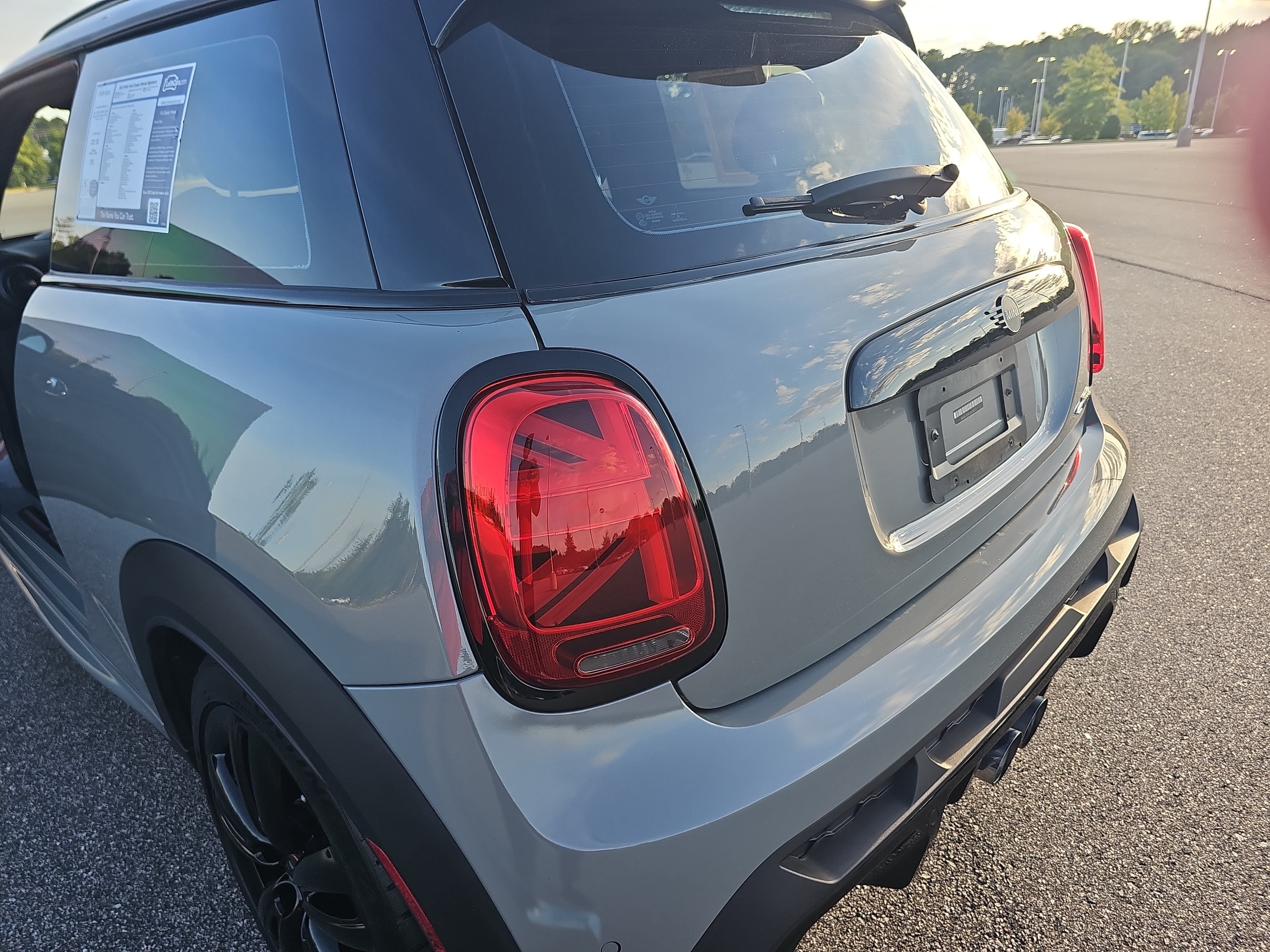 Used 2022 MINI Cooper John Cooper Works w/ Driver Assistance Package FWD image 34