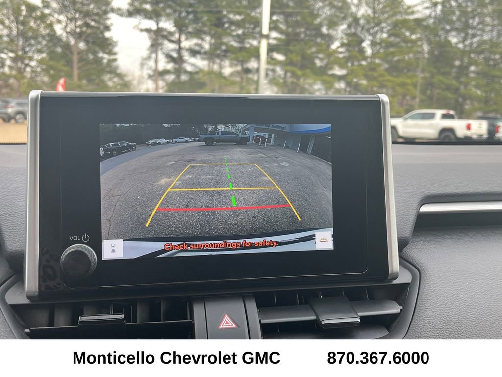 Used 2024 Toyota RAV4 XLE image 17