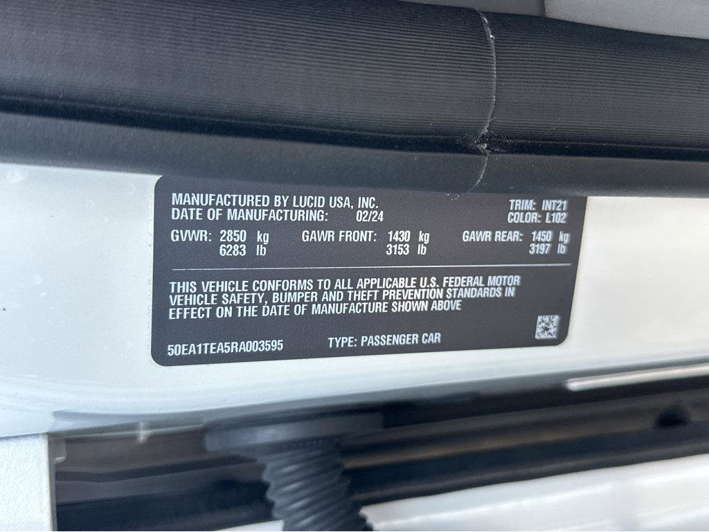 Used 2024 Lucid Air Touring image 44