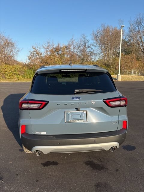 New 2026 Ford Escape SE FWD image 8