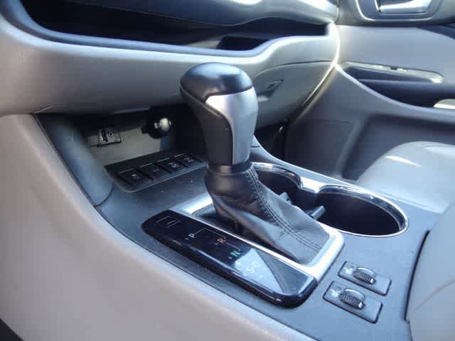 Used 2016 Toyota Highlander XLE w/ Protection Package #3 AWD/4WD image 9