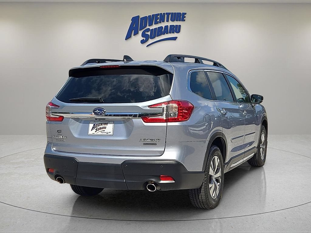 Used 2025 Subaru Ascent Limited AWD/4WD image 11
