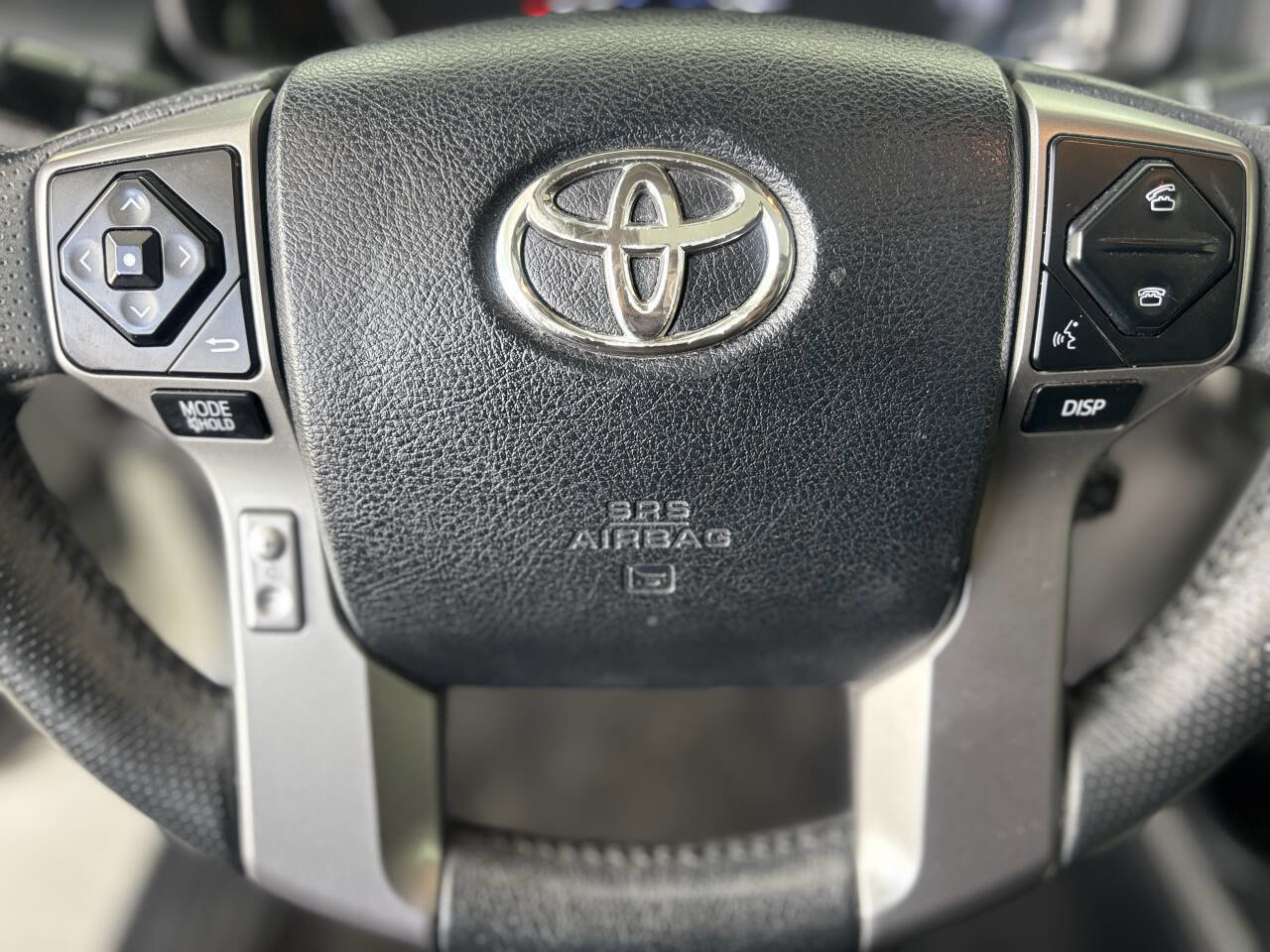 Used 2017 Toyota 4Runner Limited image 15