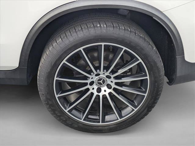 Used 2020 Mercedes-Benz GLC 300 4MATIC Coupe image 24