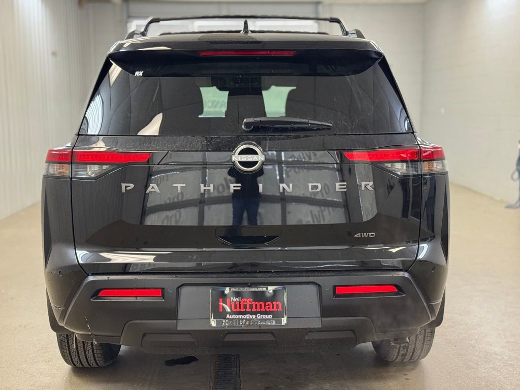 New 2026 Nissan Pathfinder SV image 6