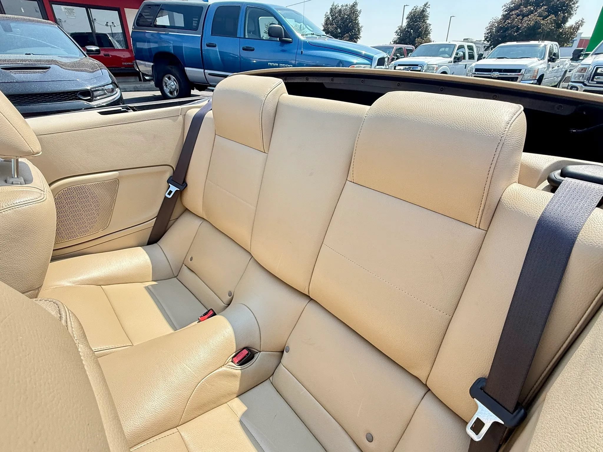 Used 2008 Ford Mustang Convertible RWD image 23