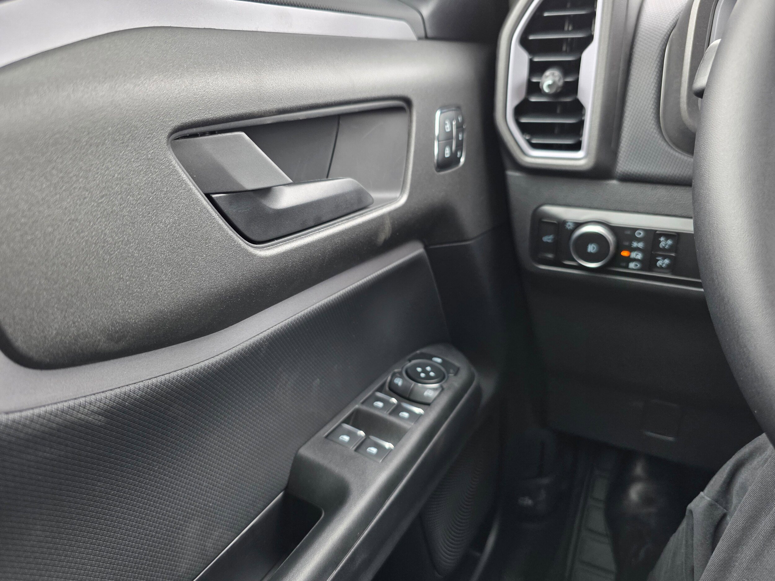 New 2025 Ford Bronco Sport Outer Banks w/ Outer Banks Tech Package+ image 26