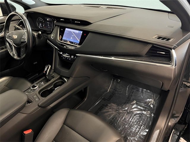 Certified 2023 Cadillac XT5 Premium Luxury w/ LPO, Floor Liner Package image 16