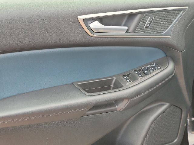 Certified 2024 Ford Edge SEL w/ Sport Appearance Package AWD/4WD image 6