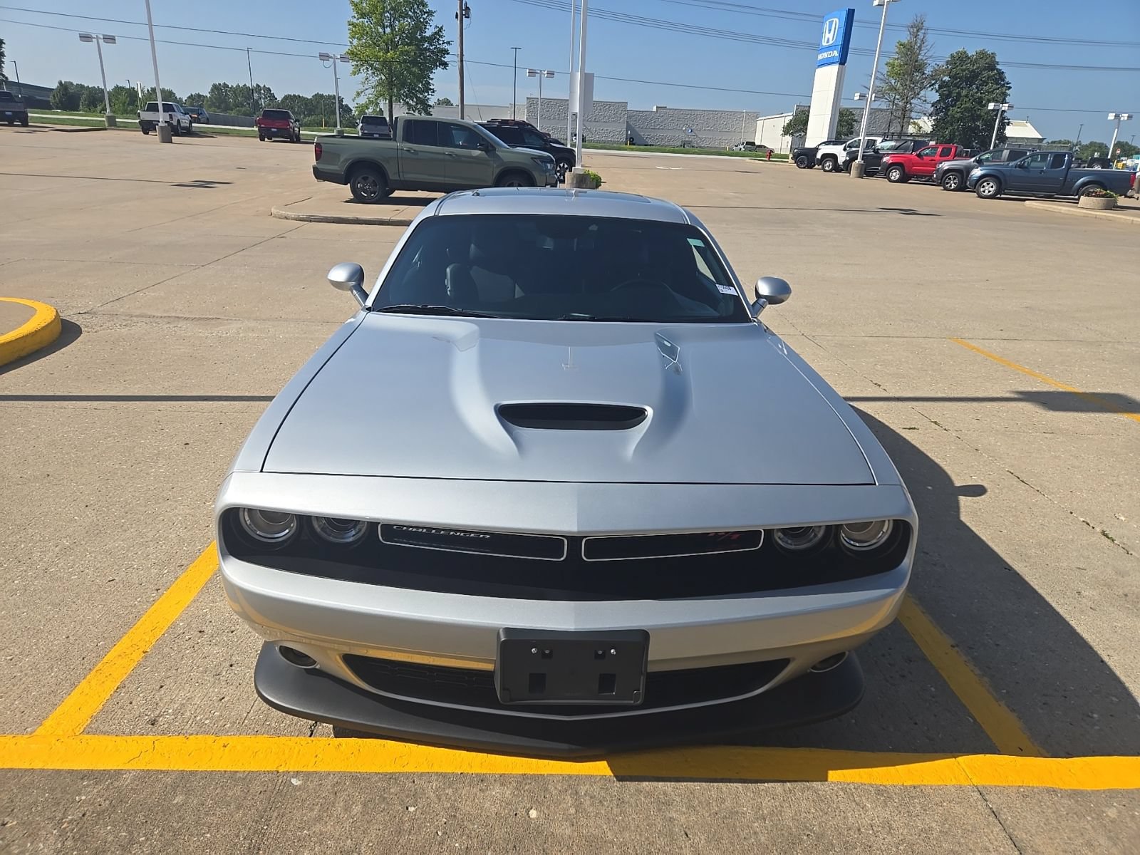 Used 2023 Dodge Challenger R/T w/ Plus Package RWD image 3
