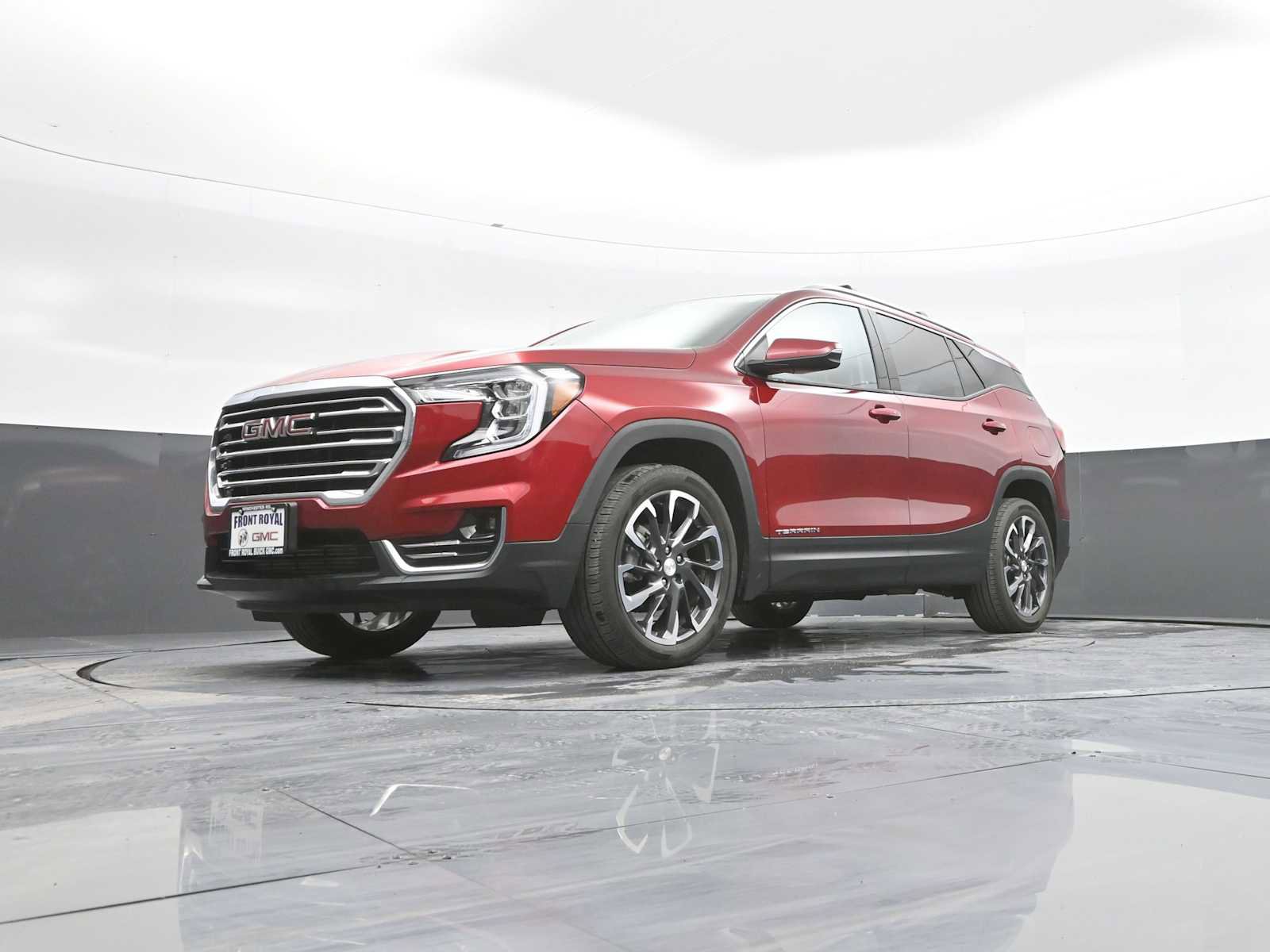 Used 2023 GMC Terrain SLT image 39
