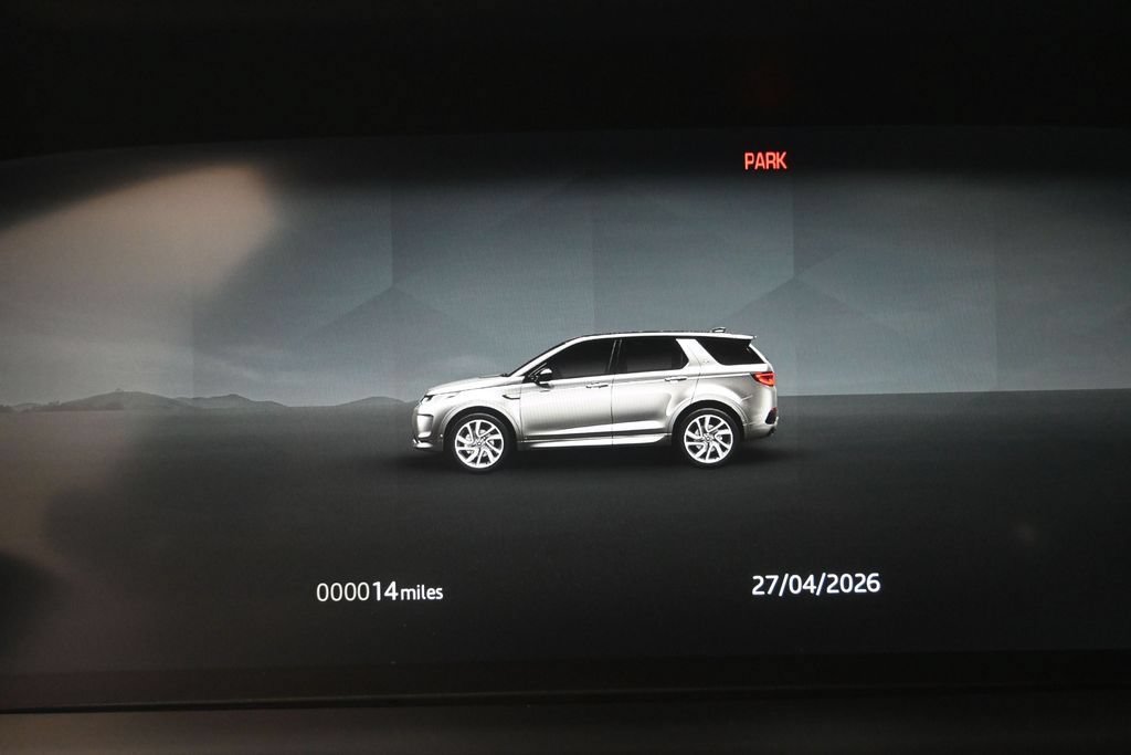 New 2026 Land Rover Discovery Sport Landmark AWD/4WD image 27