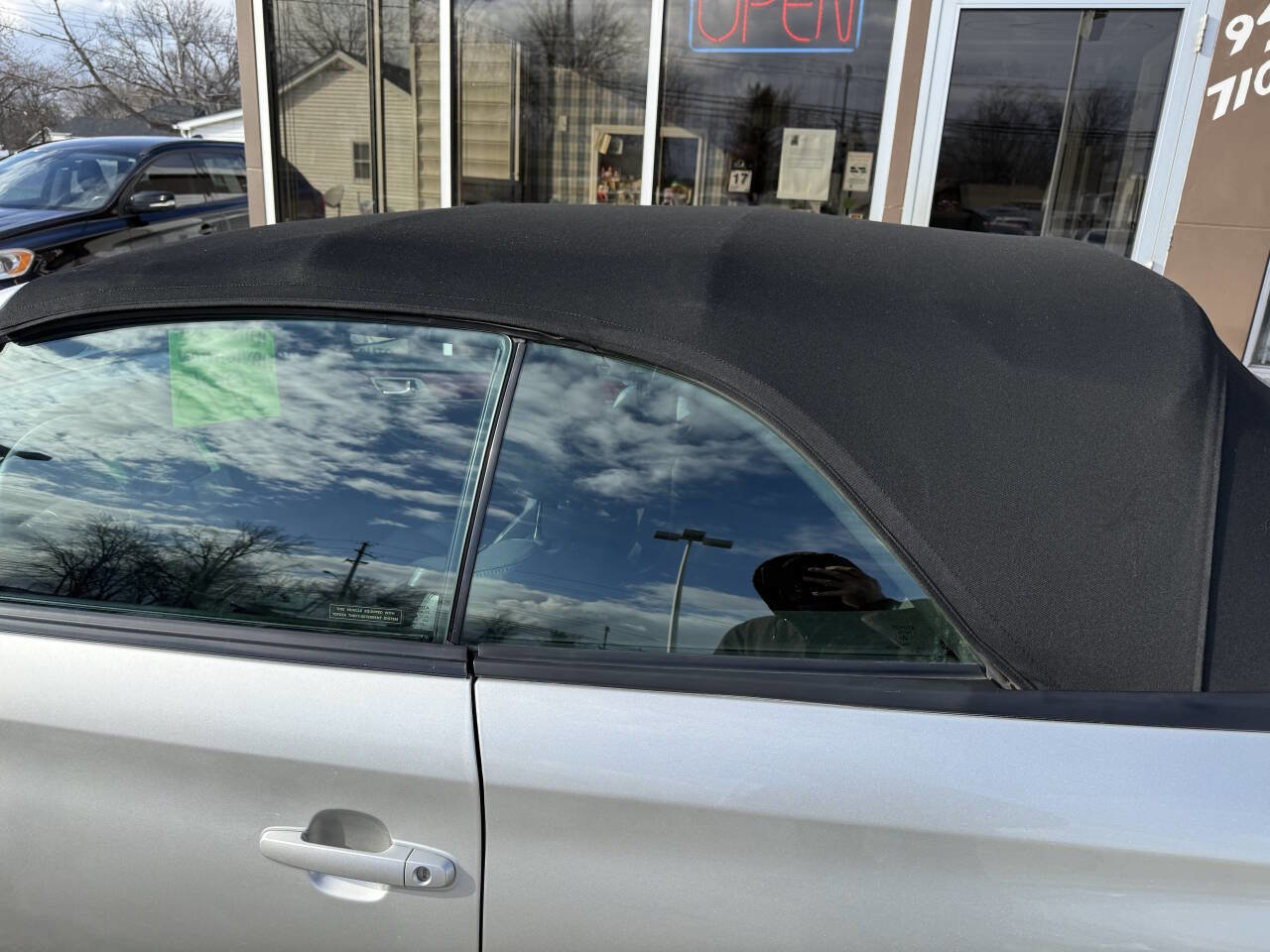 Used 2005 Toyota Solara SLE image 10