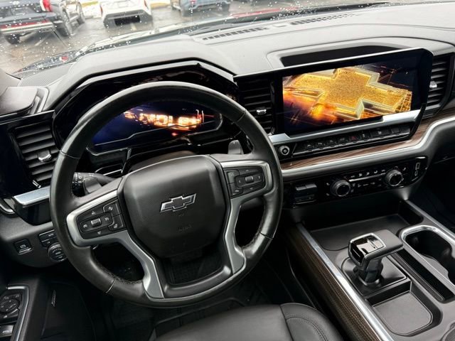 Used 2025 Chevrolet Silverado 1500 RST w/ Convenience Package II image 23