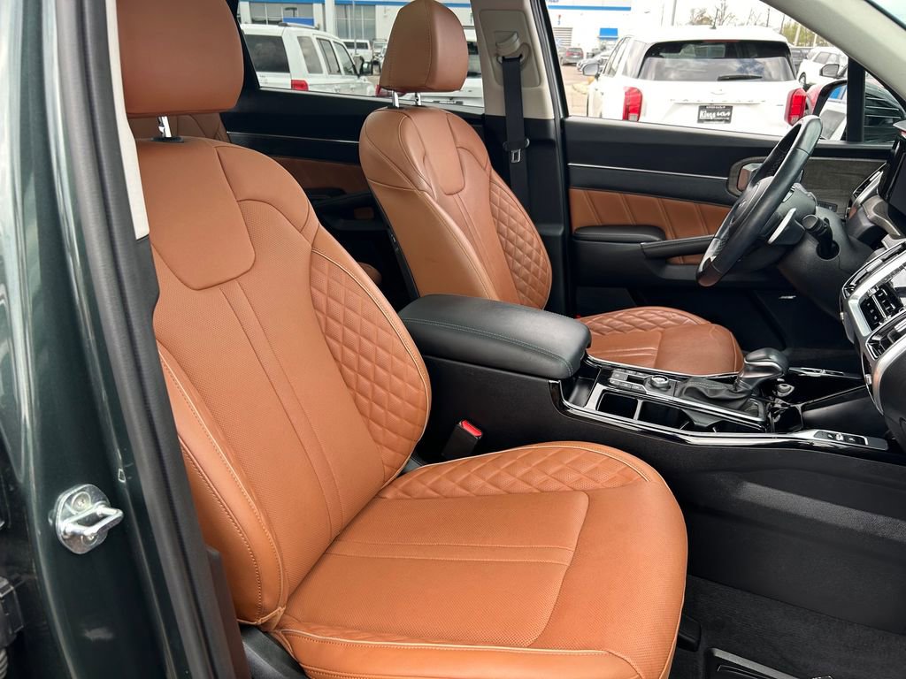 Used 2022 Kia Sorento SX Prestige w/ Rust Color Package image 27