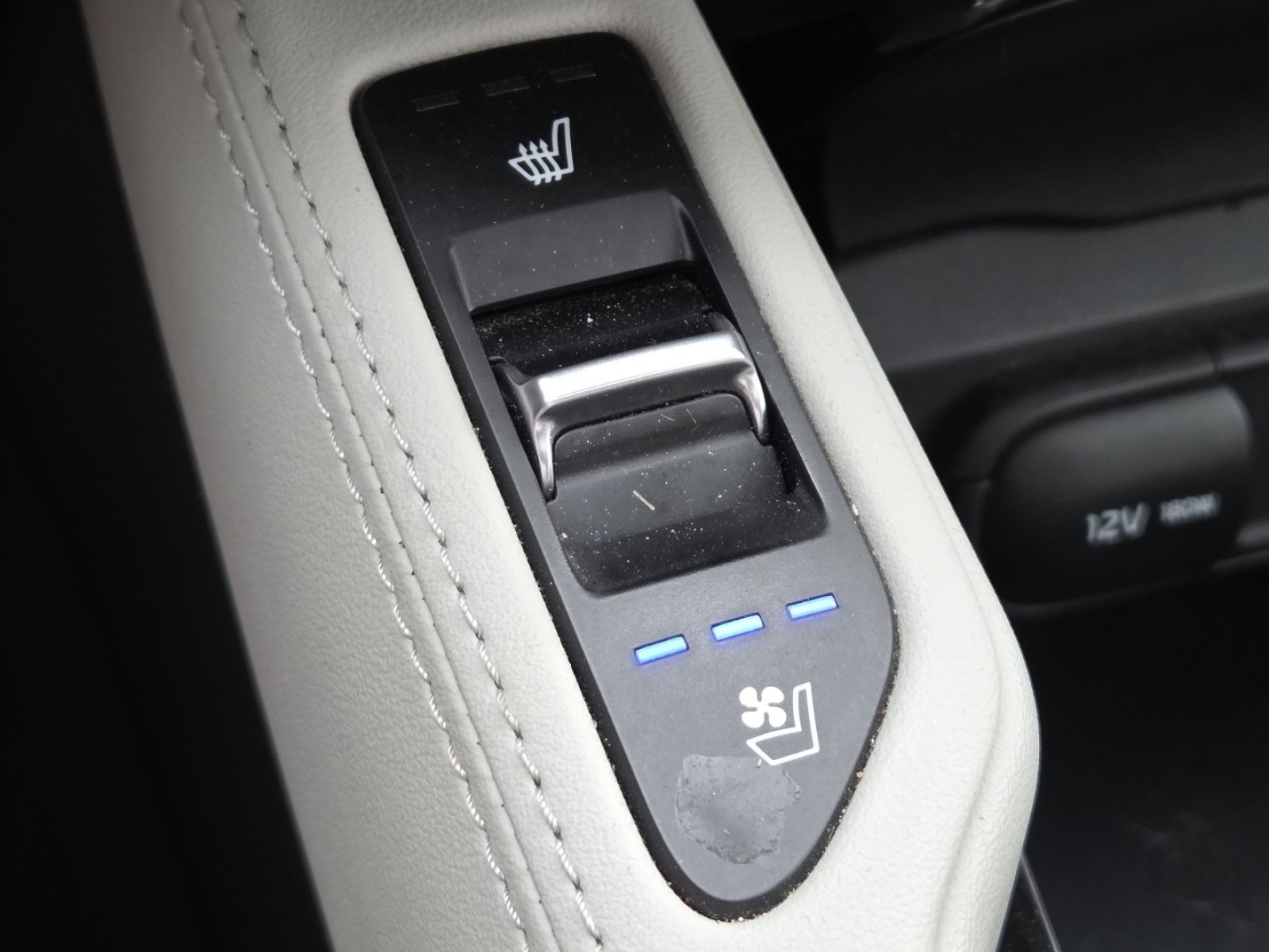 Used 2023 Kia Telluride SX FWD image 13