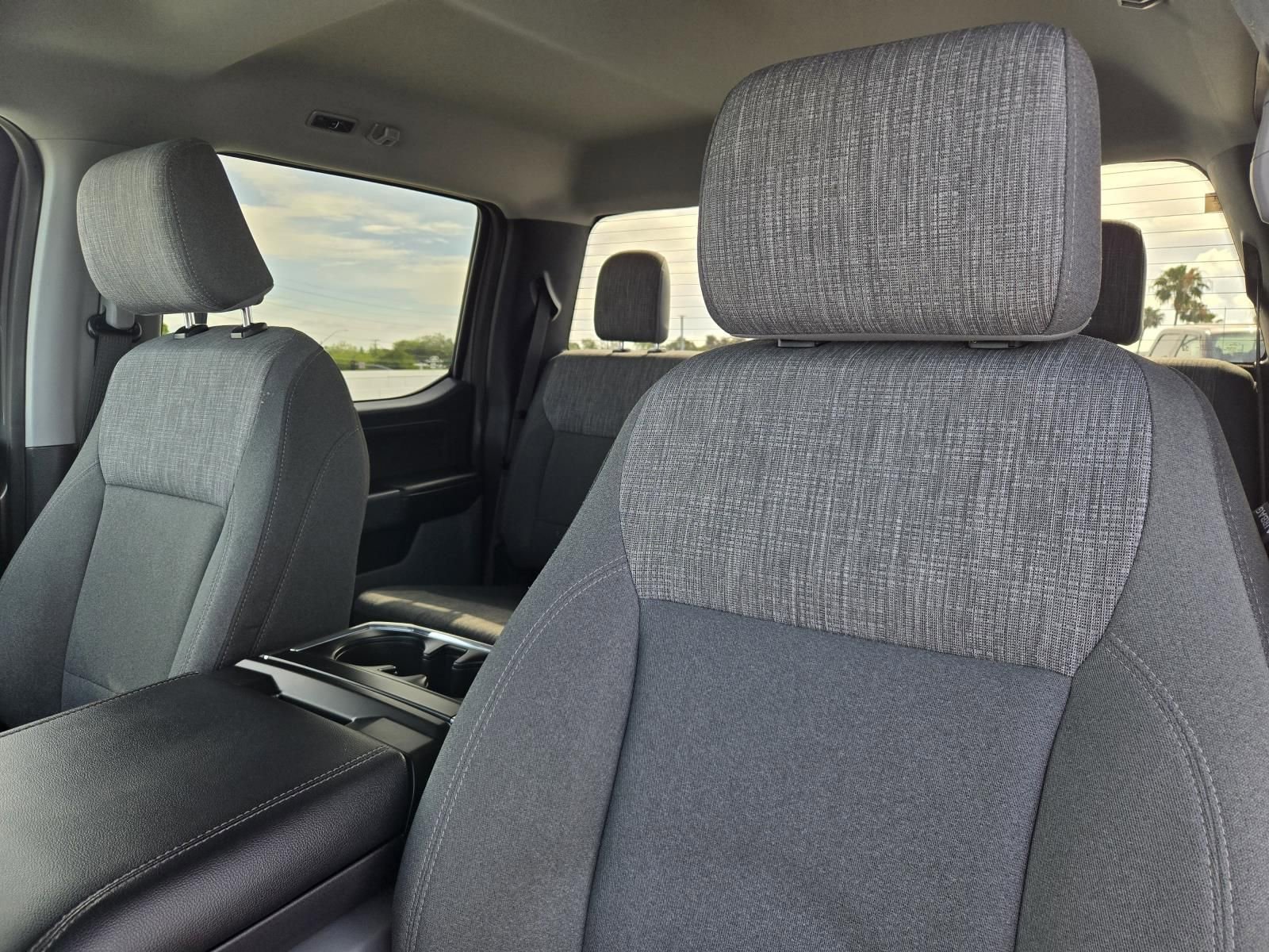 Used 2023 Ford F150 Lightning XLT image 25